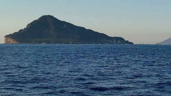 Tragedia a Panarea, muore sub di 16 anni