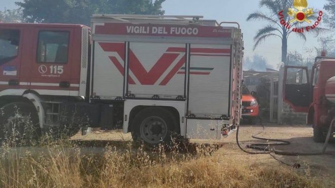 Incendi, Conapo “Regione Sicilia snobba vigili del fuoco e poi piange”