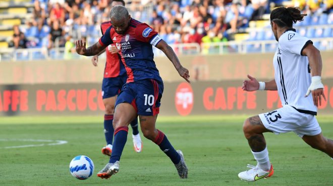 Joao Pedro salva il Cagliari, Spezia rimontato finisce 2-2