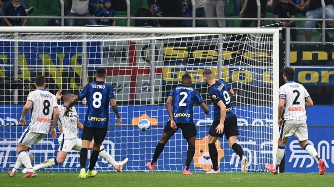 Emozioni e gol a San Siro, Inter-Atalanta finisce 2-2