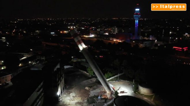 Demolito camino inceneritore, Sesto accelera verso la biopiattaforma