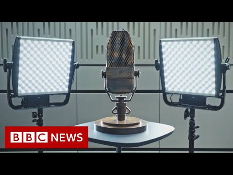 The microphone that entertained the world – BBC News