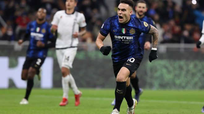 Gagliardini e Lautaro su rigore, Inter-Spezia 2-0