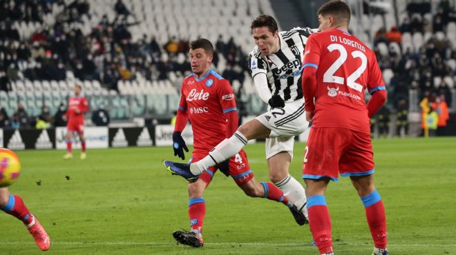 Chiesa risponde a Mertens, Juventus-Napoli 1-1