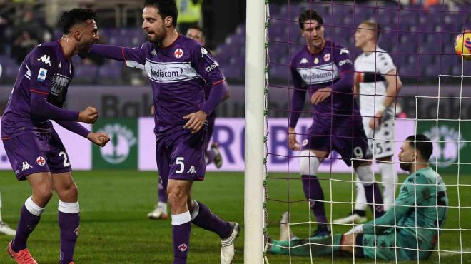 Sinfonia viola, la Fiorentina travolge il Genoa 6-0