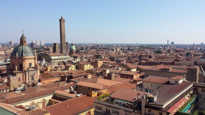 Covid, l’Emilia-Romagna passa in zona bianca