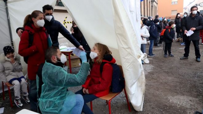 Covid, in Emilia Romagna 5.239 nuovi casi e 9 decessi