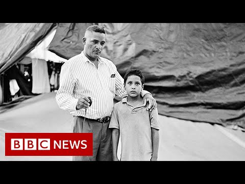 Mexico migrants star in award-winning portraits – BBC News