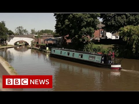 Heatwave forces canals to close across the UK – BBC News