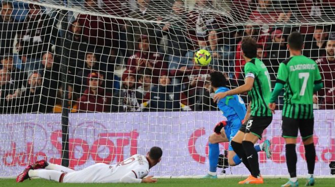 Sanabria risponde a Pinamonti, Sassuolo-Torino 1-1