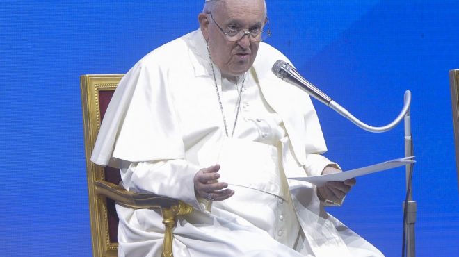 Papa Francesco dimesso dal Policlinico Gemelli