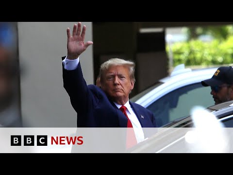 Donald Trump pleads not guilty in arraignment over classified files – BBC News