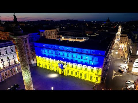 Giornata dell’indipendenza dell’Ucraina, Palazzo Chigi si illumina di giallo e blu