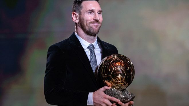 Trionfa ancora Messi, vince il suo ottavo Pallone d’Oro