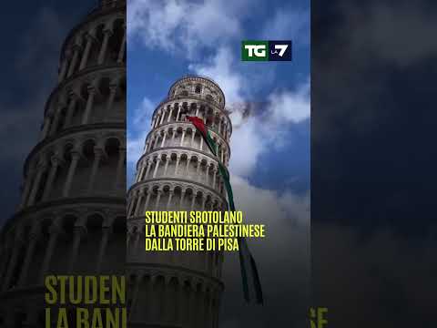 #Studenti srotolano la #bandiera della #Palestina dalla torre di #Pisa