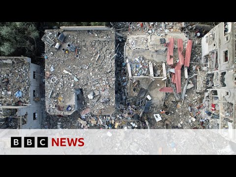 Hamas says 70 people killed in Israeli air strike on camp – BBC News