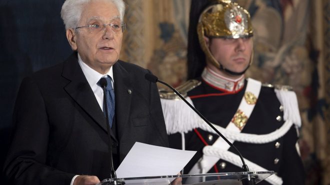 Mattarella “Bisogna amare la democrazia, prendersene cura”