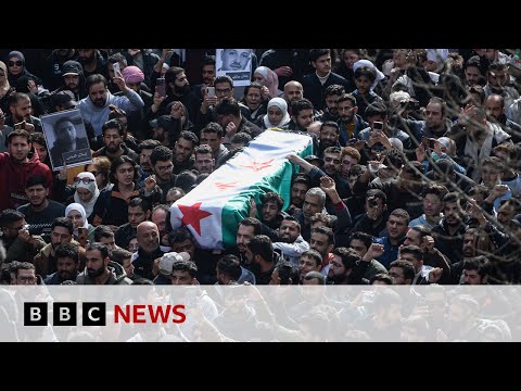 Hundreds gather in Damascus for Syrian activist’s funeral | BBC News